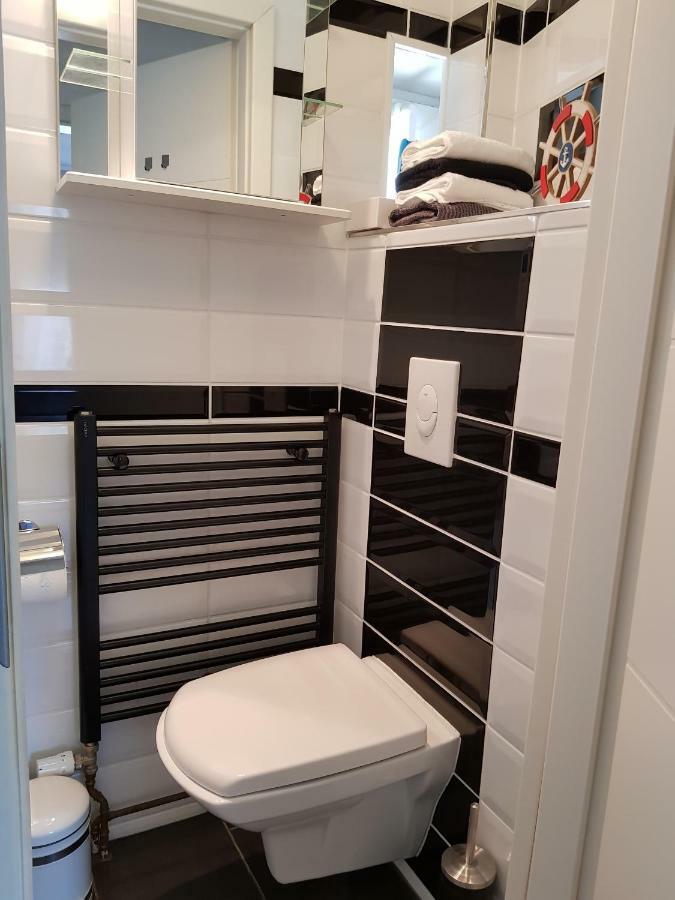 Nicky Apartment Емден Екстериор снимка