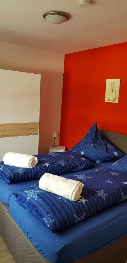 Nicky Apartment Емден Екстериор снимка
